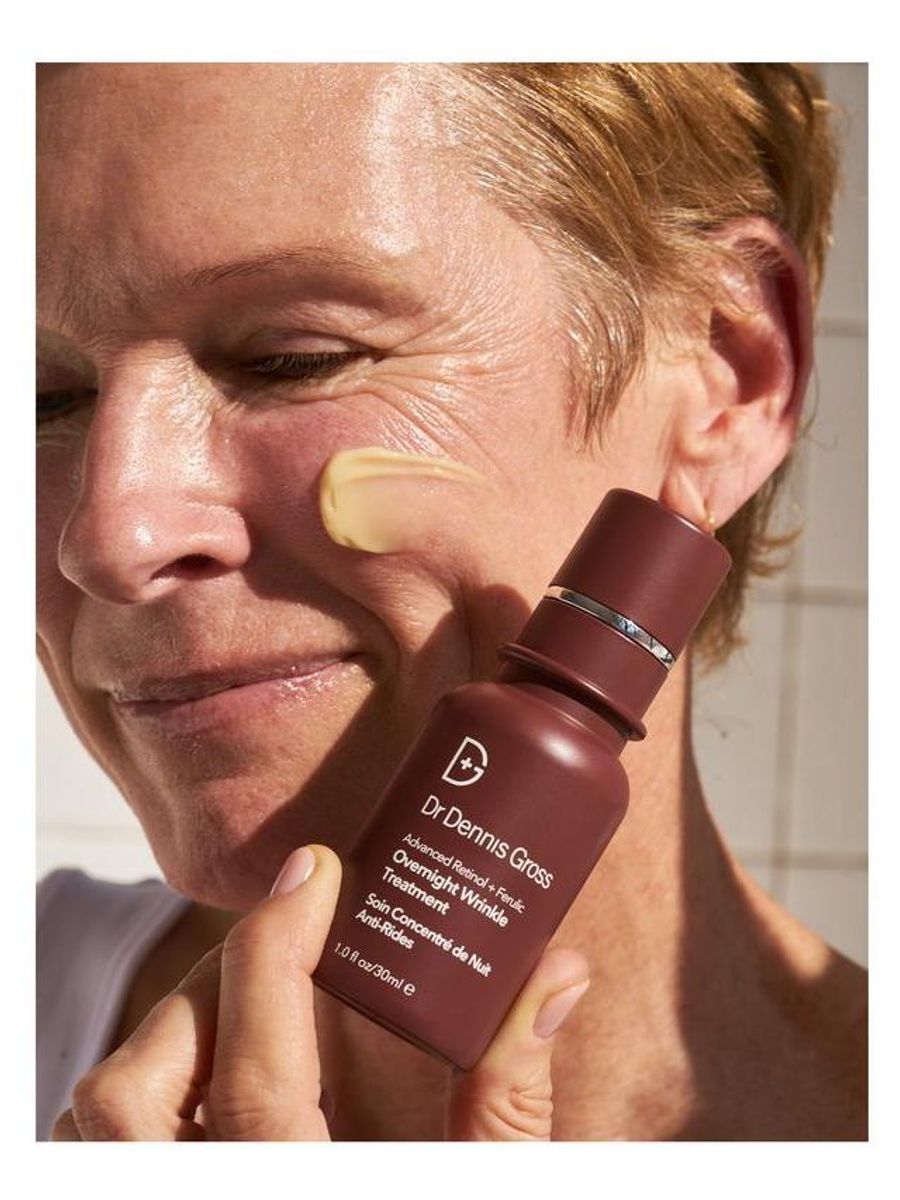 Advanced Retinol + Ferulic Overnight Wrinkle Treatment